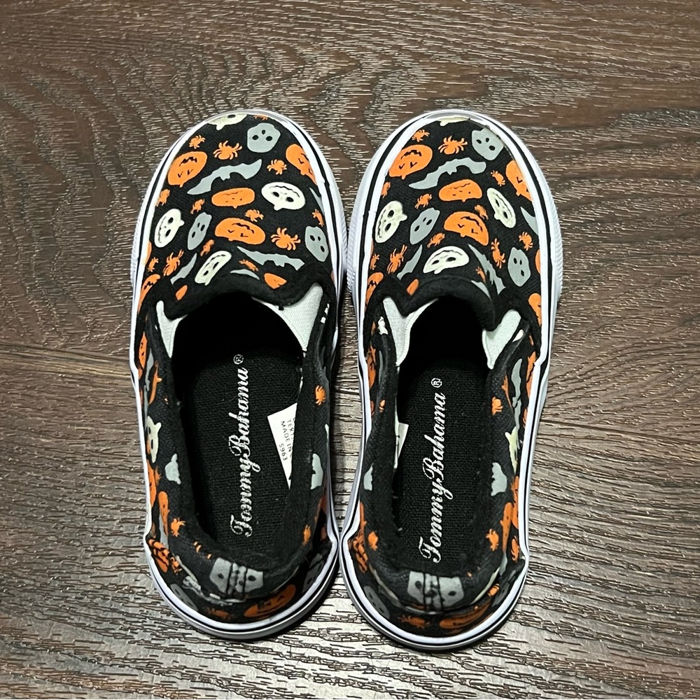 Tommy‎ Bahama Kids Halloween Sneakers - Black and Orange Size 9 - Picture 6 of 8